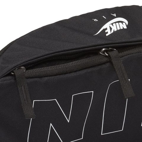 Saszetka Nike Sportswear Heritage Hip Pack czarna sportowa nerka Saszetka Nike Sportswear Heritage Hip Pack czarna sportowa nerka