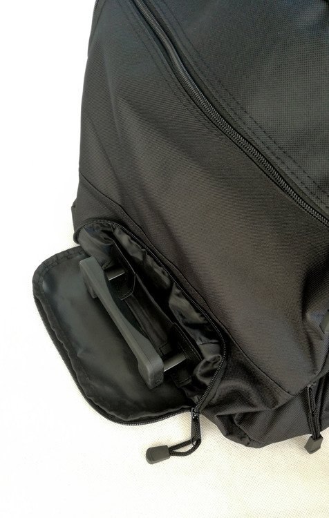 Torba sportowa Yakimasport czarna na ramię podróżna duża na kółkach Torba sportowa Yakimasport czarna na ramię podróżna duża na kółkach