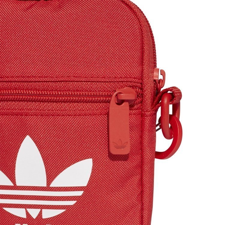 Saszetka unisex adidas Trefoil Festival czerwona Saszetka unisex adidas Trefoil Festival czerwona