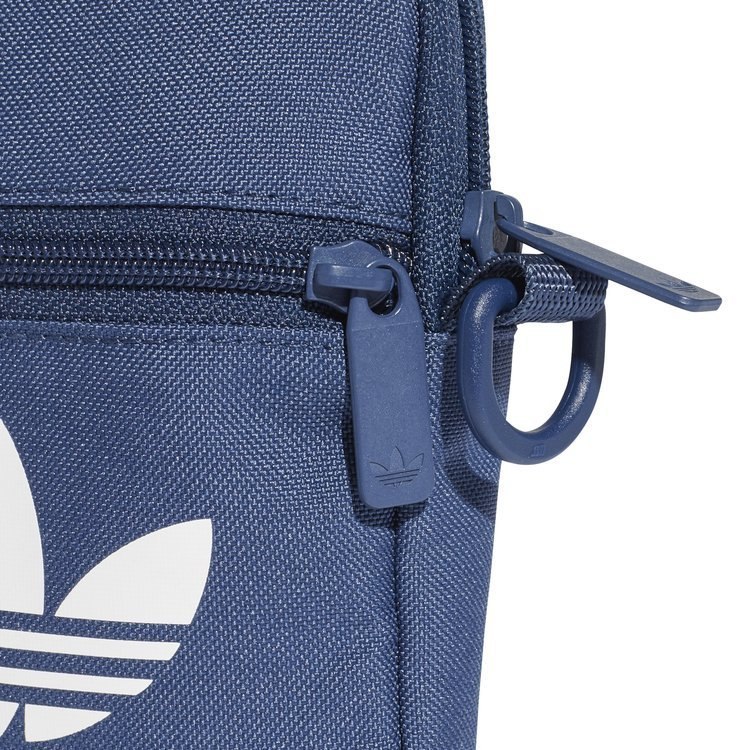Saszetka unisex adidas Trefoil Festival niebieska Saszetka unisex adidas Trefoil Festival niebieska