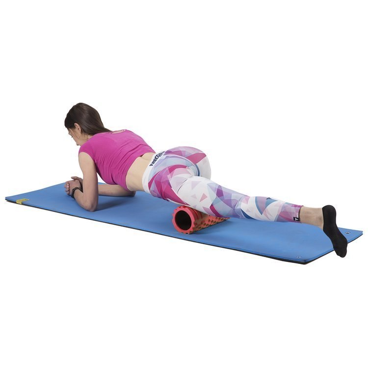 Wałek Roller HMS Fitness FS103 33cm czerwony Wałek Roller HMS Fitness FS103 33cm czerwony