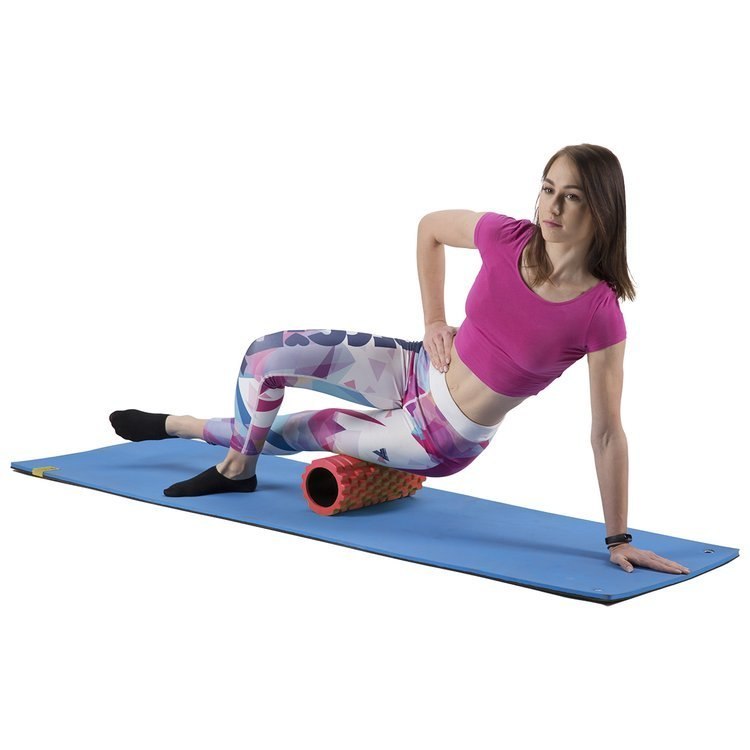 Wałek Roller HMS Fitness FS103 33cm czerwony Wałek Roller HMS Fitness FS103 33cm czerwony