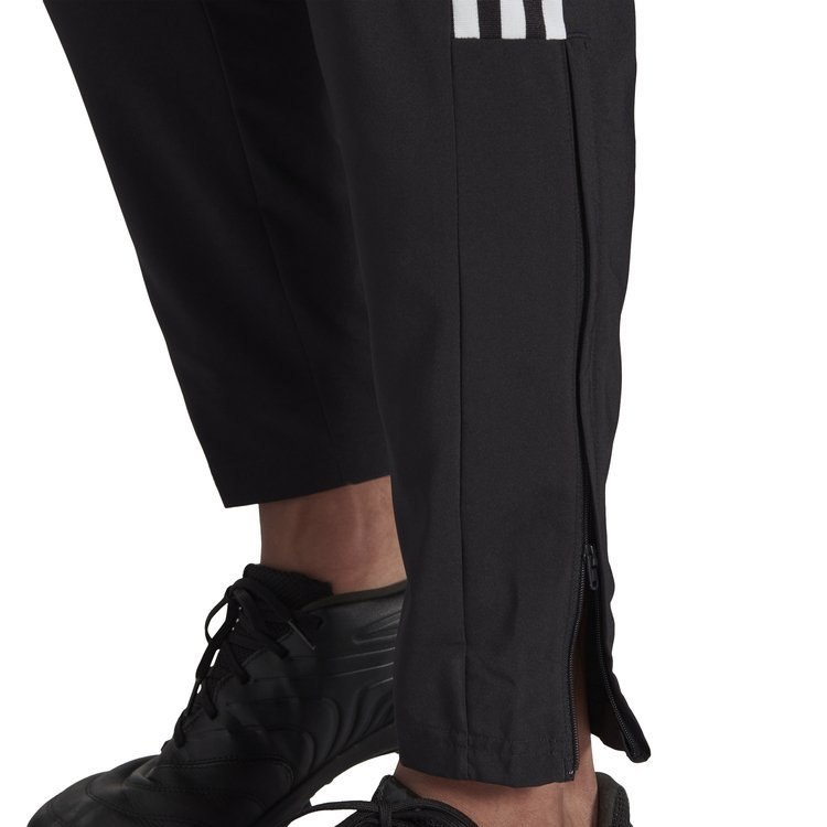 Spodnie dresowe męskie adidas Tiro 21 Woven czarne Spodnie dresowe męskie adidas Tiro 21 Woven czarne