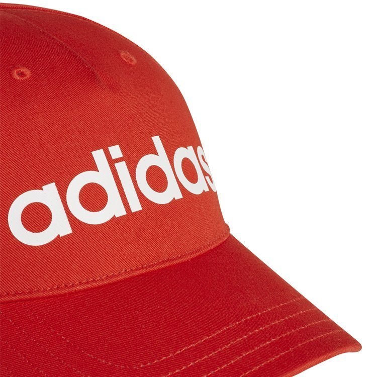Czapka z daszkiem adidas Daily Cap czerwona Czapka z daszkiem adidas Daily Cap czerwona