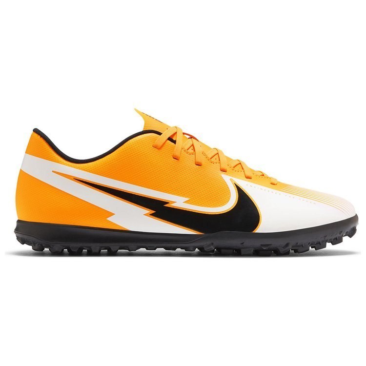 Buty piłkarskie męskie Nike Mercurial Vapor 13 Club pomarańczowe turfy