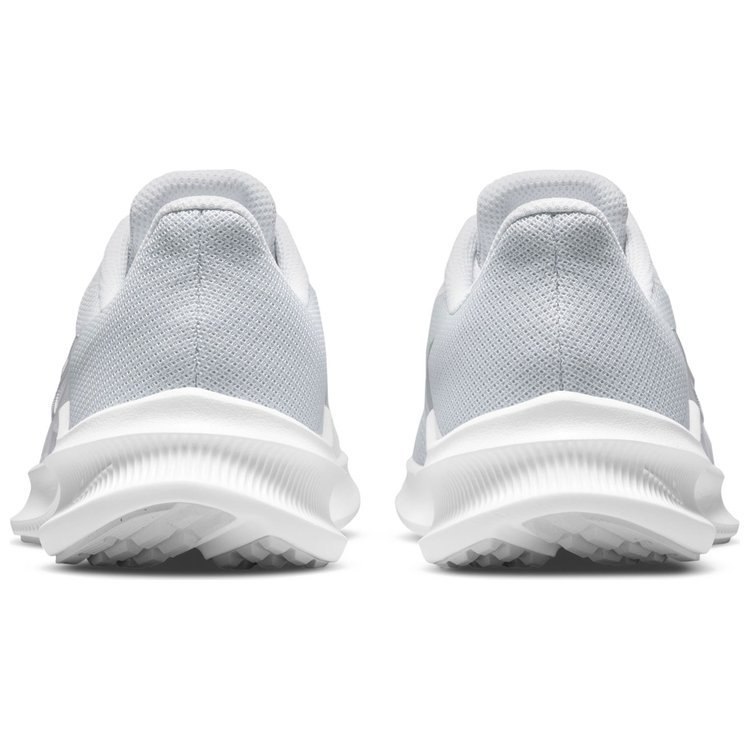 Buty do biegania damskie Nike Downshifter 11 białe Buty do biegania damskie Nike Downshifter 11 białe